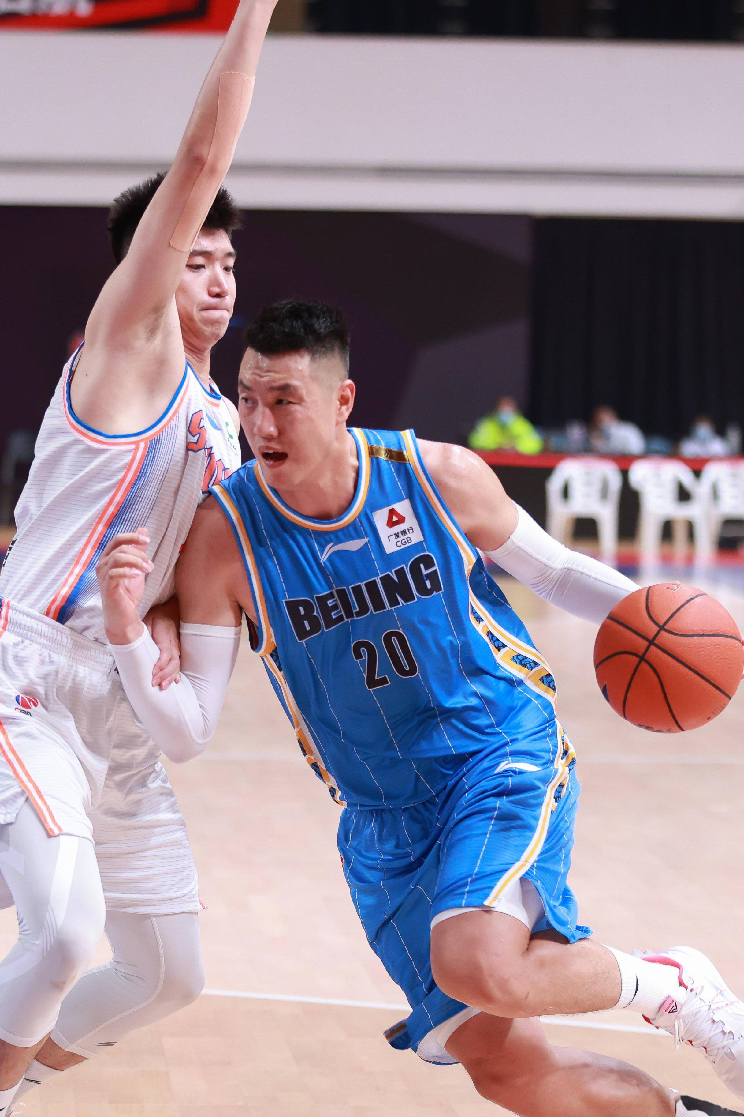 供更多机会 供更多机会