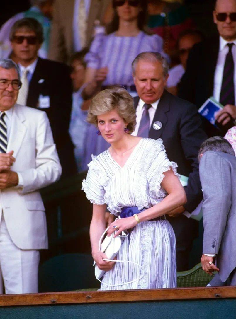 他是不可替 他是不可替