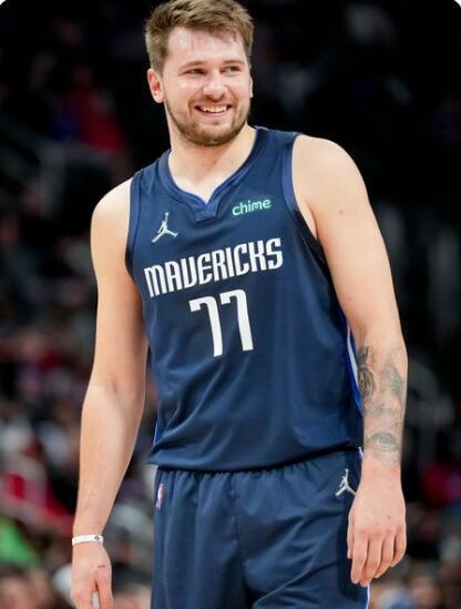 回防又慢 回防又慢