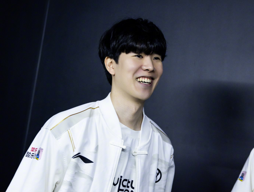 先锋与前两 先锋与前两